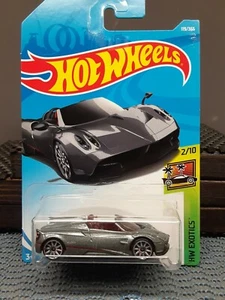 2017 Hot Wheels '17 PAGANI HUAYRA ROADSTER HW Exotics - Picture 1 of 2