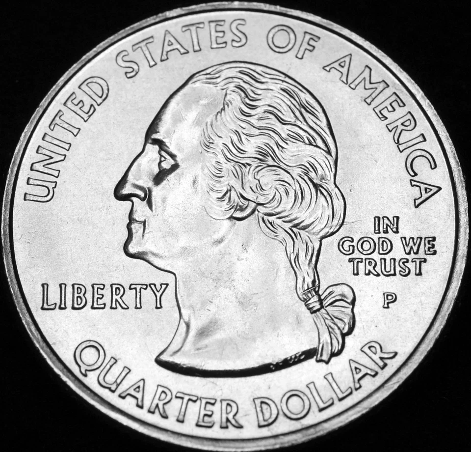 2003 P Maine State BU Washington Quarter from Original U.S. Mint Roll - Image 1 of 2