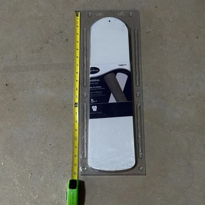 Harbor Breeze 5-Pack Universal 18.75-in Reversible Ceiling Fan Blades 42-52" - Image 1 of 4