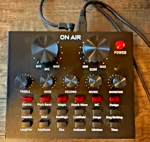 Tzumi On Air Podcast Series Bluetooth Multi-Channel Interface Sound Wave Mixer - Picture 1 of 9