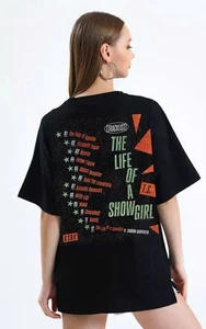 The Life Of A Showgirl Playlist Taylor Swft Merch 2025 - Bild 1 von 5