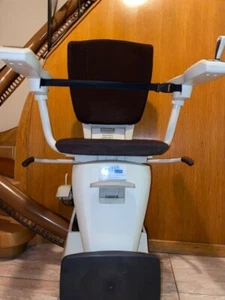 Thyssen Krupp Treppenlift Flow2 - Bild 1 von 3