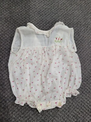 Mameluco bebé blanco floral vintage años 70 Bebe Cradlecraft 12 meses hecho en Italia Foto 1 de 4
