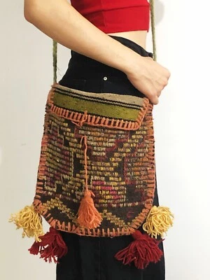 Bolso alfombra hecho a mano para mujer, antiguo bolso tejido para decoración de pared, bolso de hombro retro Foto 1 de 4