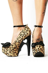 T.U.K. Size 11 A7877L $175 CAD Leopard Heart Cut Out Platform Heel TUK Shoes NIB - Picture 1 of 4