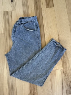 Pantalones de mezclilla de colección Points West 28 para mujer desgastados Y2K grunge ropa de calle gris Foto 1 de 4