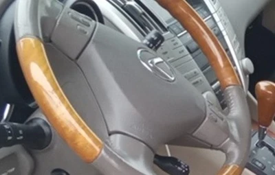 04-06 Bolsa de aire para volante del conductor Lexus RX330 OEM LKQ Foto 1 de 4