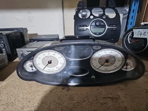 2004 ROVER 75 SPEEDOMETER INSTRUMENT CLUSTER 88311272 YAC004230 D5 #259 - Picture 1 of 4