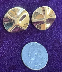 Vintage Ohrringe 80er Jahre gehämmert goldfarben Ohrringe Modeschmuck rund - Bild 1 von 15