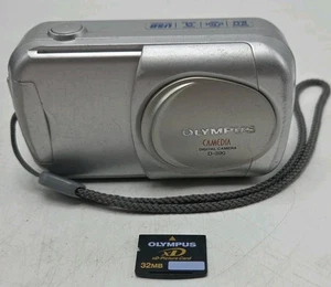 Cámara digital Olympus CAMEDIA D-390 2,0 MP probada y funcionando tarjeta XD de 32 MB - Imagen 1 de 7