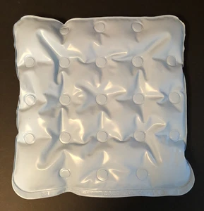 Stryker SofCare Cuscino per sedia imbottito ad aria 2770-100-000 seduta per sedia a rotelle 17" x 17" - Foto 1 di 6