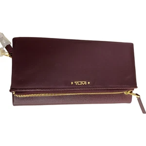 TUMI Voyageur Travel Folding Wallet Womens Deep Plum Wrist Strap Snap NWOT - Picture 1 of 12