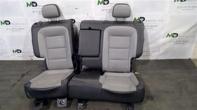 2018-2021 GMC TERRAIN REAR SEAT CUSHION ASSEMBLY 84566975 / 84324604 / 84345576 - Image 1 of 4