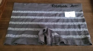 Pantalones cortos Reebok sin costuras talla M nuevos con etiquetas - Imagen 1 de 3