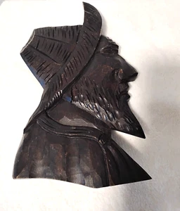 Wood Carved Profile Face Of A Smoking Man Who Is Missing The Cigarette Signed - Picture 1 of 4