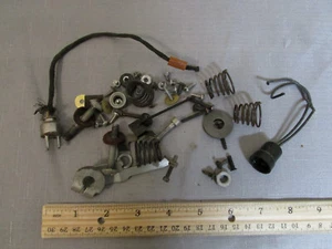 Mechanical Parts - Vintage G.E. General Electric Magnavox - Phonograph/Radio - Picture 1 of 1