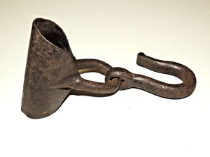 Antique Primitive Cast Iron Single Tree Hitch Yoke Farm Western Decor Hanger - Picture 1 of 9