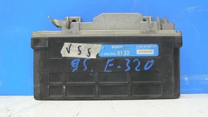*Módulo de control de frenos antibloqueo Mercedes ABS 1986-1995 065 101 020 (W2:F6-79) - Imagen 1 de 4