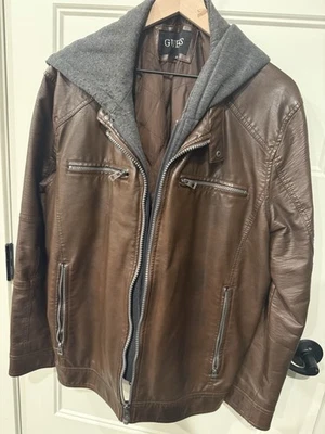 Chaqueta de cuero sintético marrón XXL Guess para hombre capucha extraíble 4 bolsillos con cremallera con manoplas Foto 1 de 4