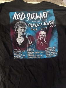 ¡NUEVO!  Camiseta negra Rod Stewart & Cyndi Lauper Tour 2017 doble cara - Imagen 1 de 2