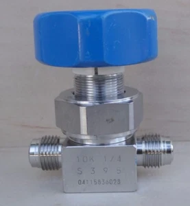 TK CORPORATION SCV DIAPHRAGM VALVE MODEL S395 1/4" 10K 316L EP - Picture 1 of 4
