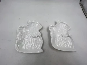 Ceramic 6x9in White Squirrel Plate Set of 2 BB02B11005 - Picture 1 of 6