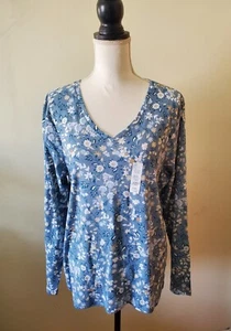 Croft & Barrow Women's L Classic Tee-Shirt V-Neck Long Sleeve Floral Blue/Multi - Picture 1 of 9