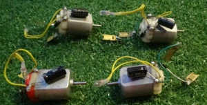 ARTIN 1/43 4ea Power Passer motors With Lights, removed from new cars 4qty - Picture 1 of 2