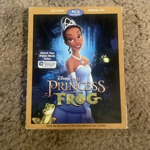 Disney's - Die Prinzessin & der Frosch (Blu-ray, 2009, Breitbild) mit Slip Brandneu! - Bild 1 von 2