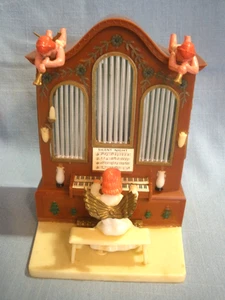 VINTAGE ETM~MUSICAL ANGEL PLAYING ORGAN~CHERUBS~SILENT NIGHT~HONG KONG~EM101 - Picture 1 of 8