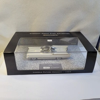 Minichamps 1955 Lincoln Futura Concept Met Pearl White Model Car 1:43 - #53/999 - Image 1 of 4