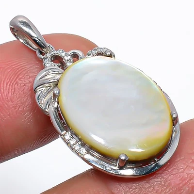 Colgante madreperla y topacio blanco diseño antiguo chapado en rodio 1,37" T12 Foto 1 de 3