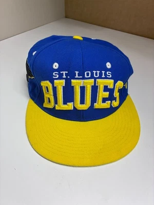 Zephyr St. Louis Blues Embroidered Snapback Hat Pre-Owned - Image 1 of 4