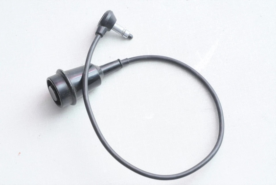 Hasselblad Remote Shutter Release 46063 for 500 EL/ELM - Image 1 of 1