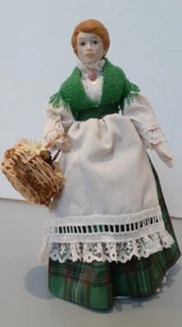 Avon Vintage International Irish Porcelain 1990 Collectors Doll with Stand - Picture 1 of 5