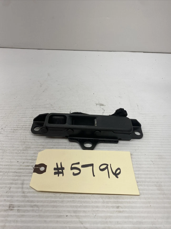 Audi A5 Quattro 2010 2011 2012 2013 2014 2016 techo blando izquierdo cierre de cierre de placa Foto 1 de 4