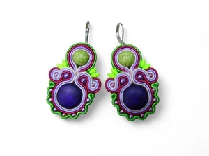 Bunte Ohrringe in Soutache-Technik, handgenäht. - Bild 1 von 6
