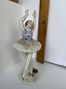 Vintage Ceramic Ballerina with Lace Tutu Made in Occupied Japan - Picture 1 of 5