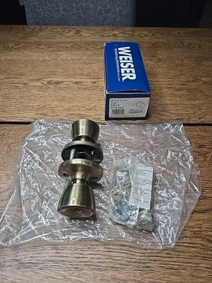 Perilla de puerta de latón antigua Weiser Beverly 9GAC3310-027 elementos cerradura de privacidad nueva Foto 1 de 4