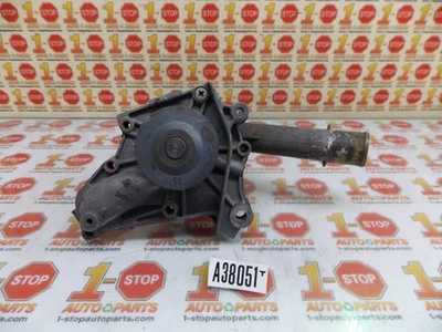 Bomba de agua refrigerante motor Toyota Camry 1992-2001 16100-79185-83 OEM Foto 1 de 4