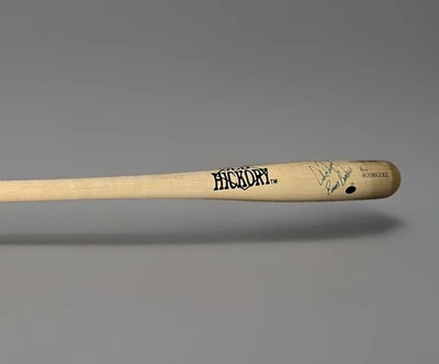 Murciélago Alex Rodríguez LE/113 Autografiado Firmado con Inscripción “Bronx Bombers” Foto 1 de 4