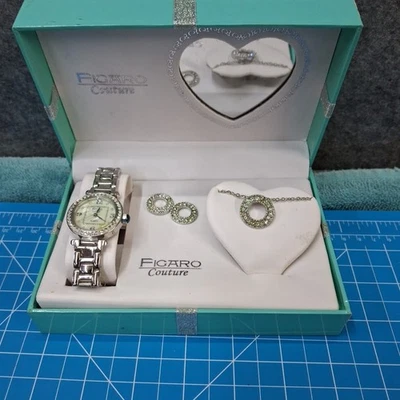 Juego de reloj pulsera de cuarzo con collar tono plata, aretes Figaro Couture Foto 1 de 4