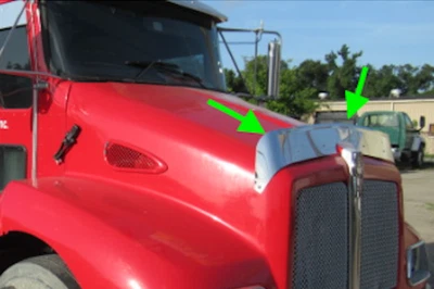 Deflector de insectos protector de capó de acero inoxidable Kenworth T300-T370 #9283 Foto 1 de 4