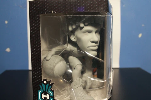 2022 NBA SmALL-STARS Minis LEMELO BALL Gray CHASE Figure Charlotte Hornets Cover