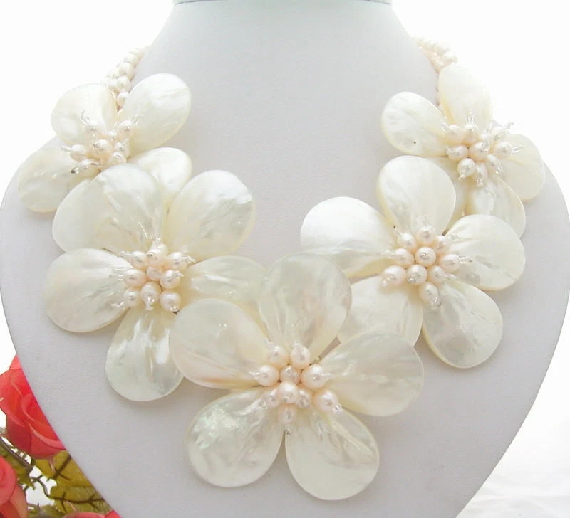 18"  3 Strands White Pearl Shell Flower Statement  Necklace - Image 1 of 4