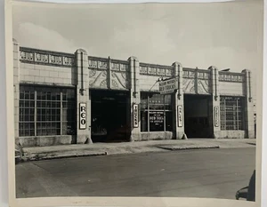 1945 Photograph Street Outside McElroy Reo Trucks Birmingham AL 2018 3rd Avenue - Picture 1 of 2