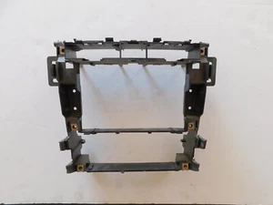 Audi B5 A4 S4 OEM Radio Double Din Cage 8D0858005Q - Foto 1 di 2