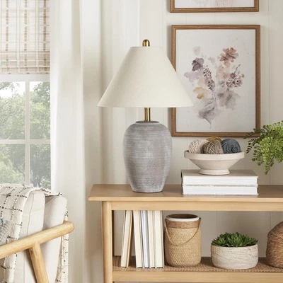 Lámpara de mesa de cerámica Nourison Home 23" marrón rústico (tonos bajos grises) para B... Foto 1 de 4