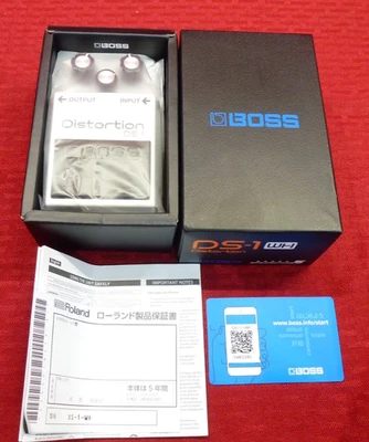 BOSS DS-1WH DISTORTION FOOT PEDAL NEW IN BOX LIMITED COLOR WHITE - Image 1 of 4