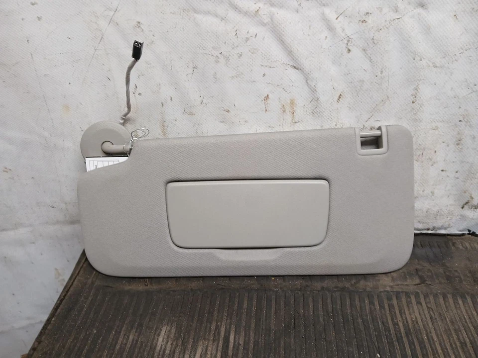 Driver Left Sun Visor 84444757 Fits 18-24 Enclave 2991818 - Image 1 of 4